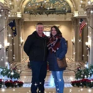 Meet your Posher, Cathee